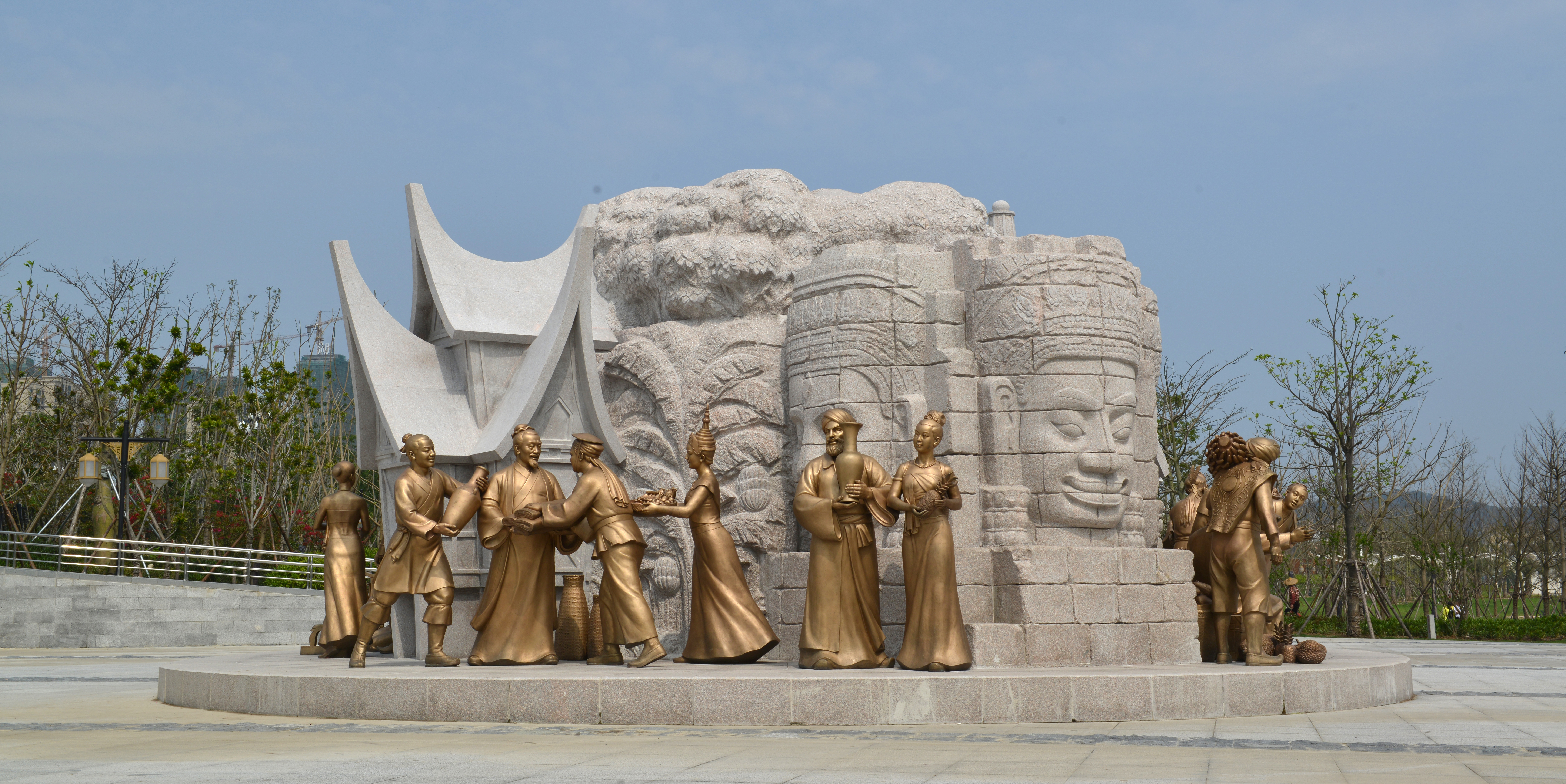 青铜雕塑供应商 - GRC